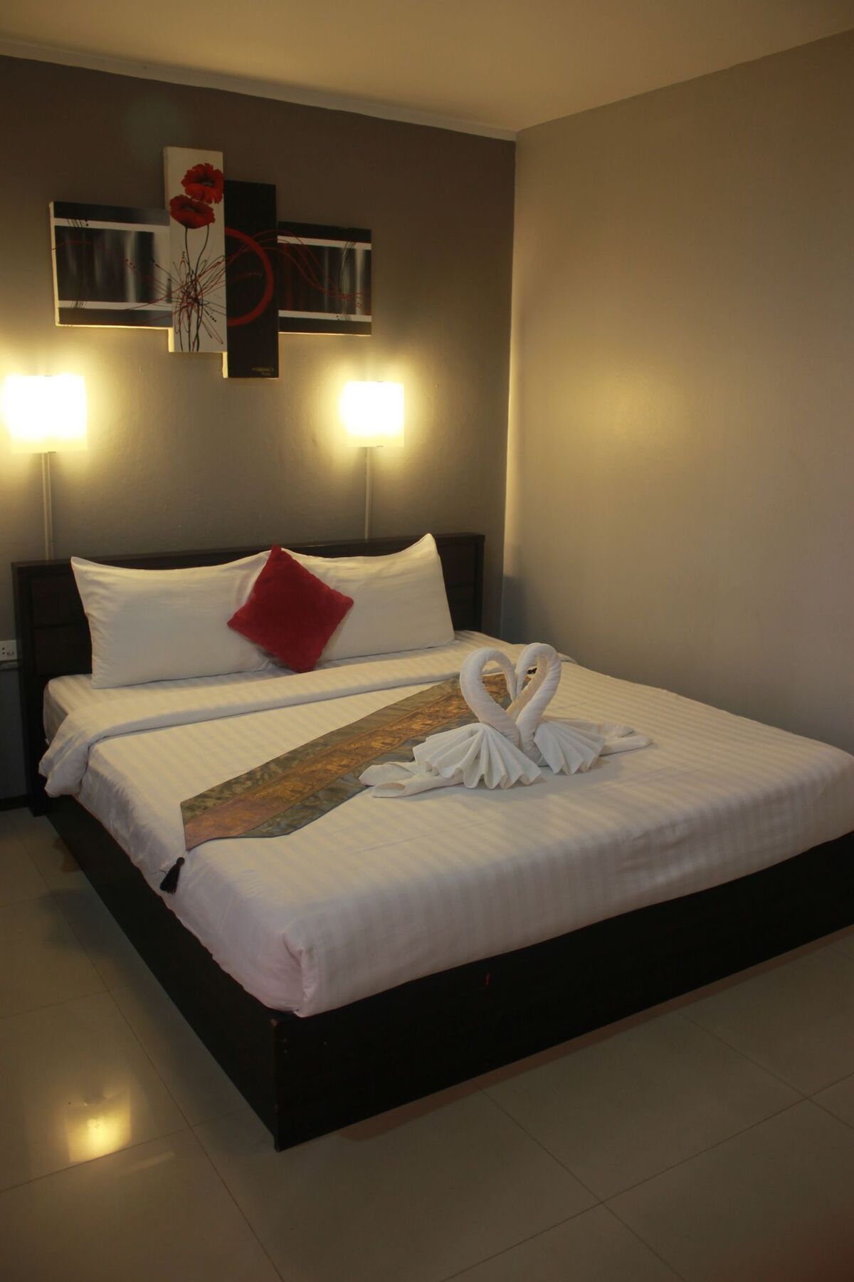 Holiday Home Patong Екстериор снимка