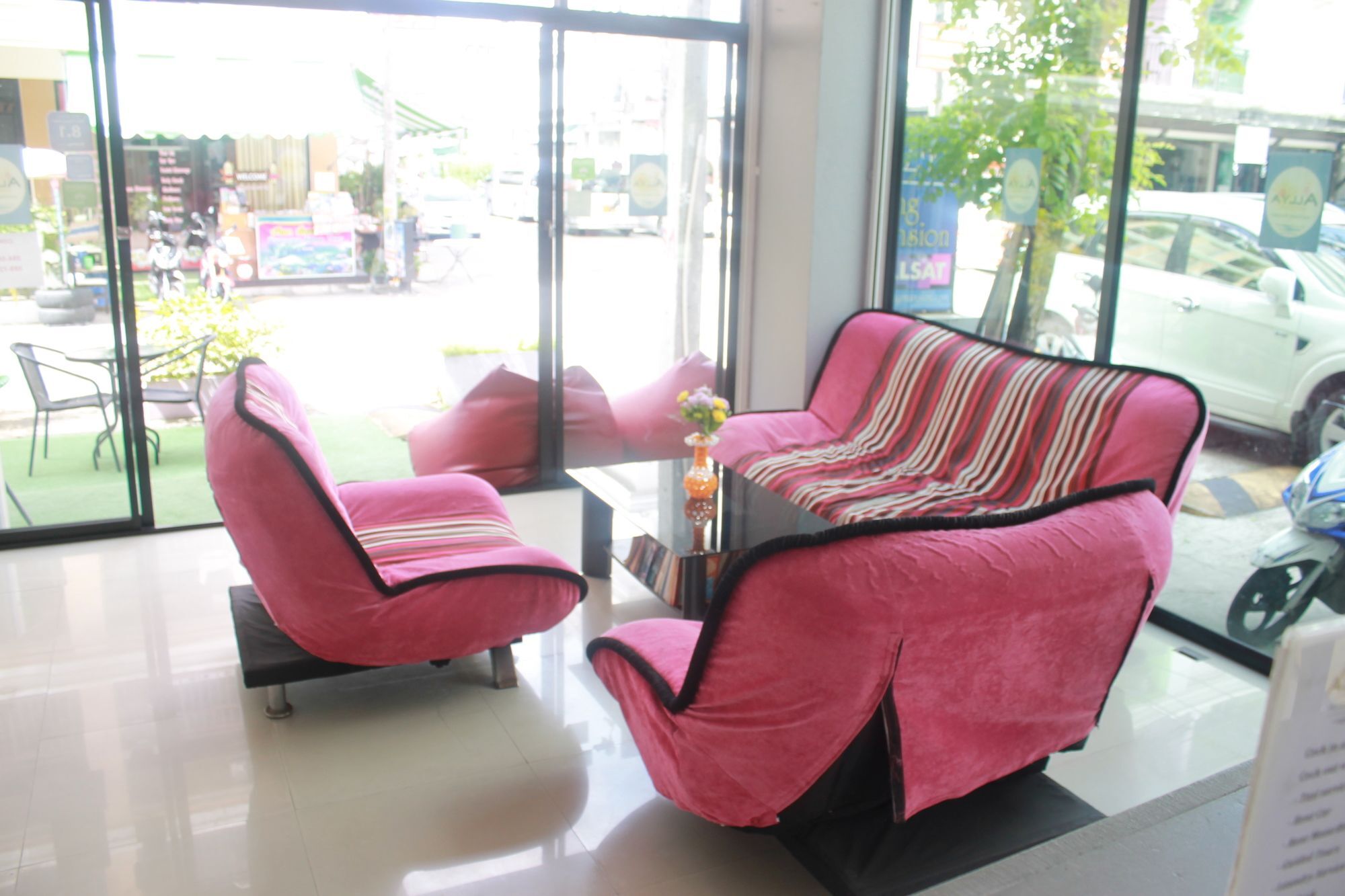 Holiday Home Patong Екстериор снимка