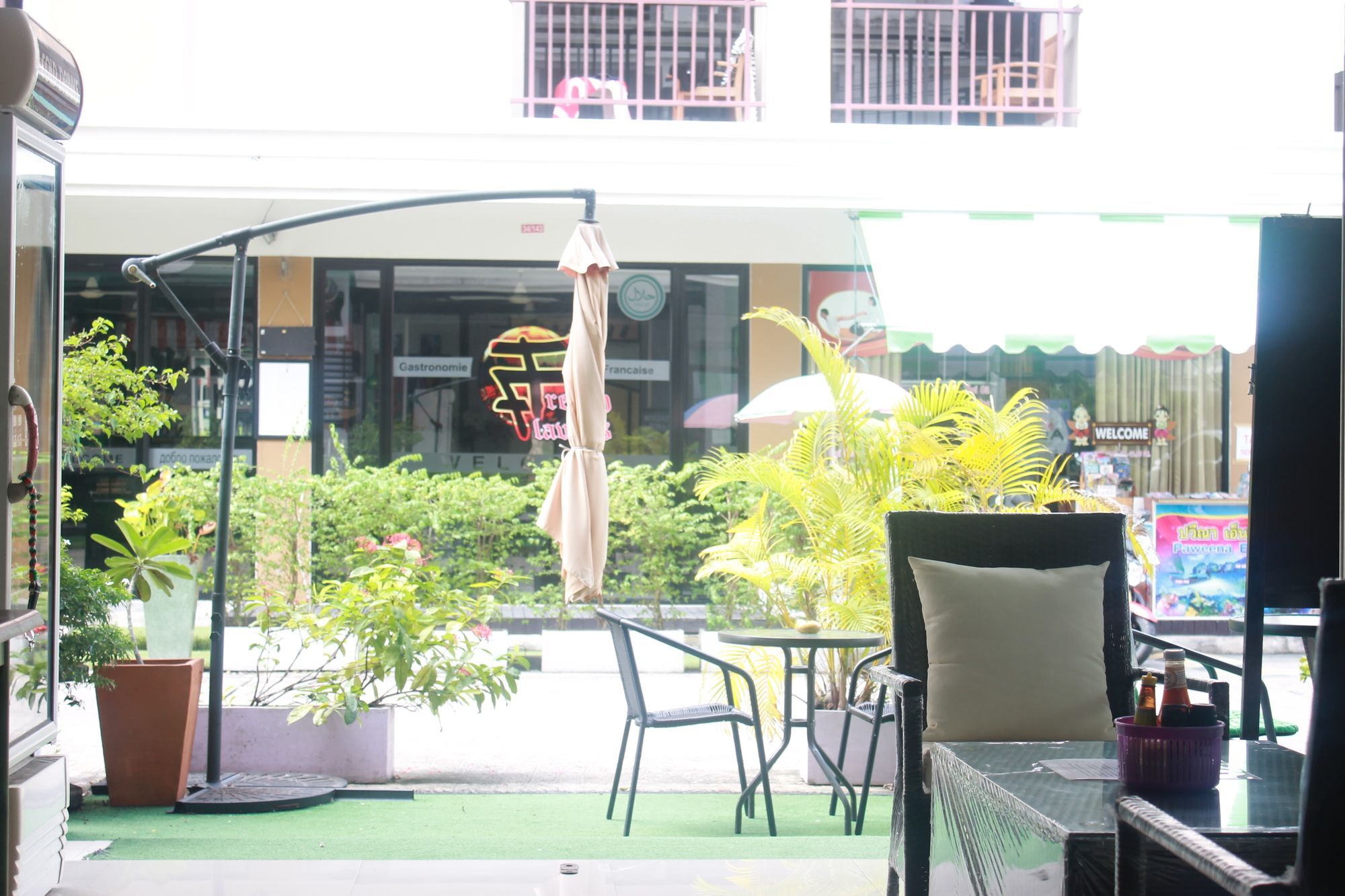 Holiday Home Patong Екстериор снимка